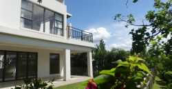 Lake Marion Palm Lakes Family Estate