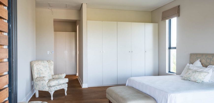 Penthouse for Rent in Dunkirk Estate
