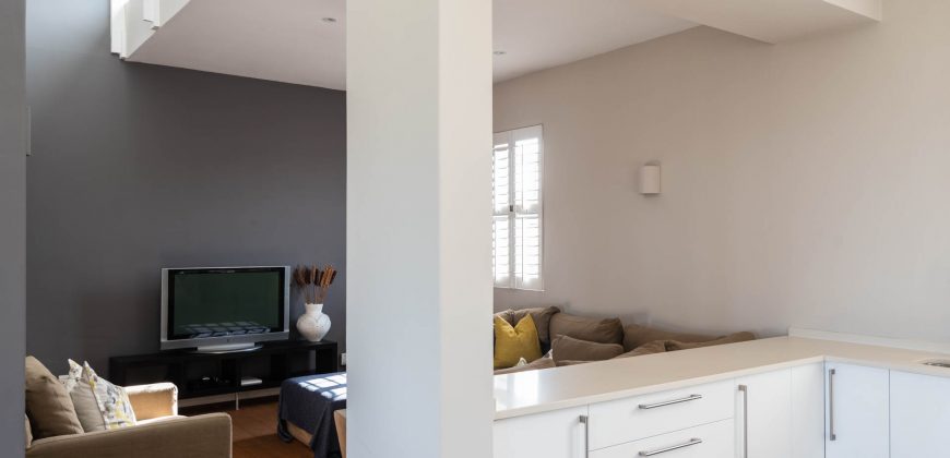 Penthouse for Rent in Dunkirk Estate