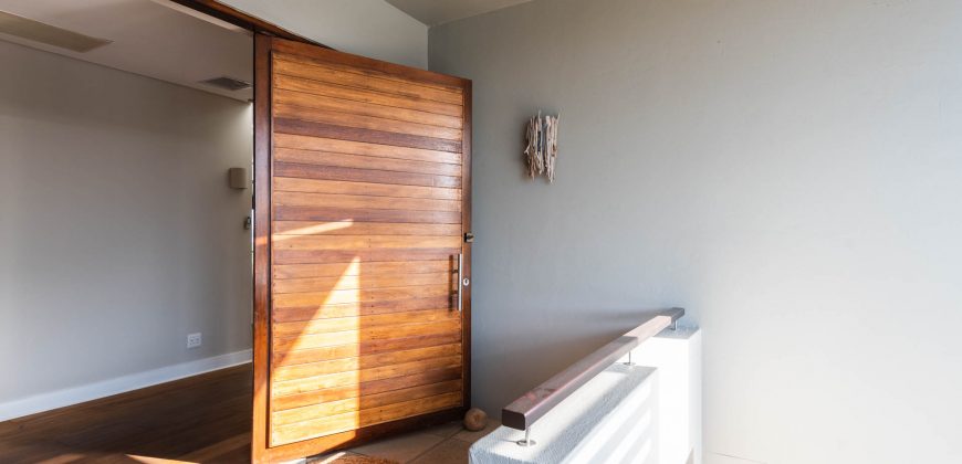 Penthouse for Rent in Dunkirk Estate