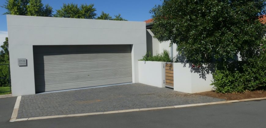 2 Bedroom 2 Bathroom Villa with Sea Views